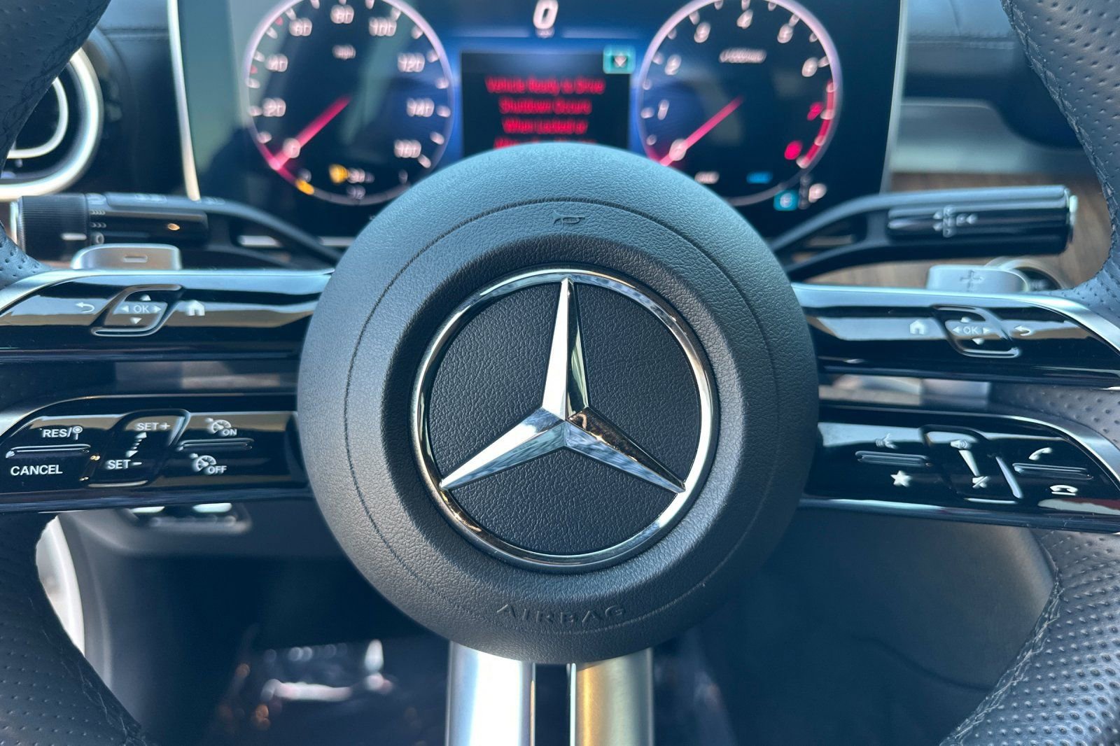 Used 2024 Mercedes-Benz C 300 4MATIC Sedan image 27