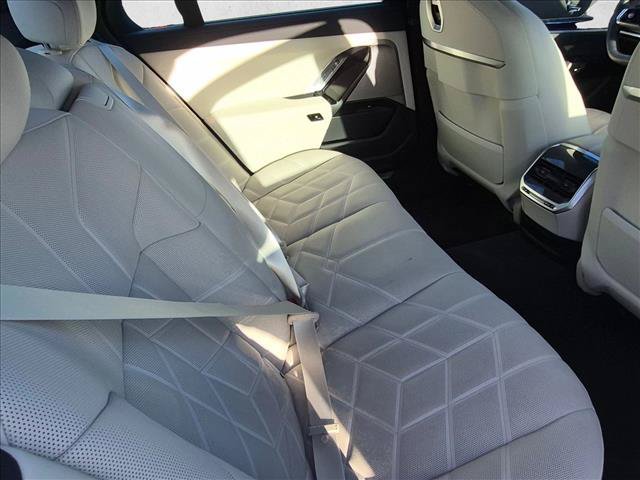 Certified 2023 BMW 760i xDrive w/ Parking Assistance Package AWD/4WD image 18