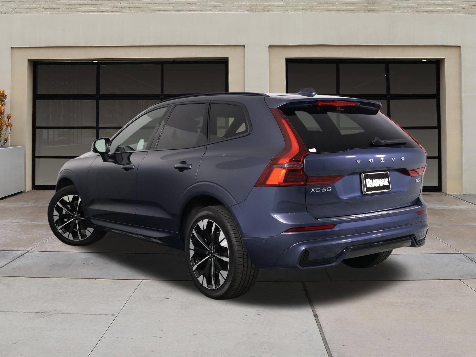 Certified 2026 Volvo XC60 B5 Plus w/ Protection Package Premier AWD/4WD image 2
