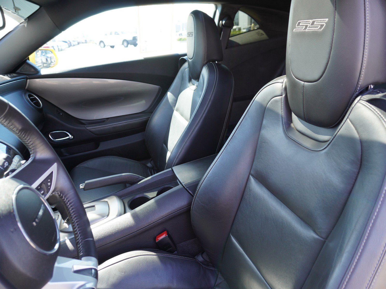 Used 2011 Chevrolet Camaro SS w/ RS Package image 2