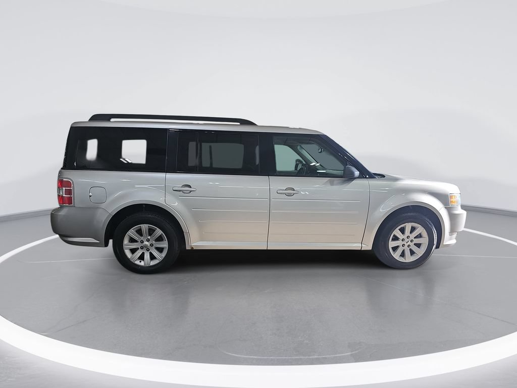 Used 2012 Ford Flex SE FWD image 2