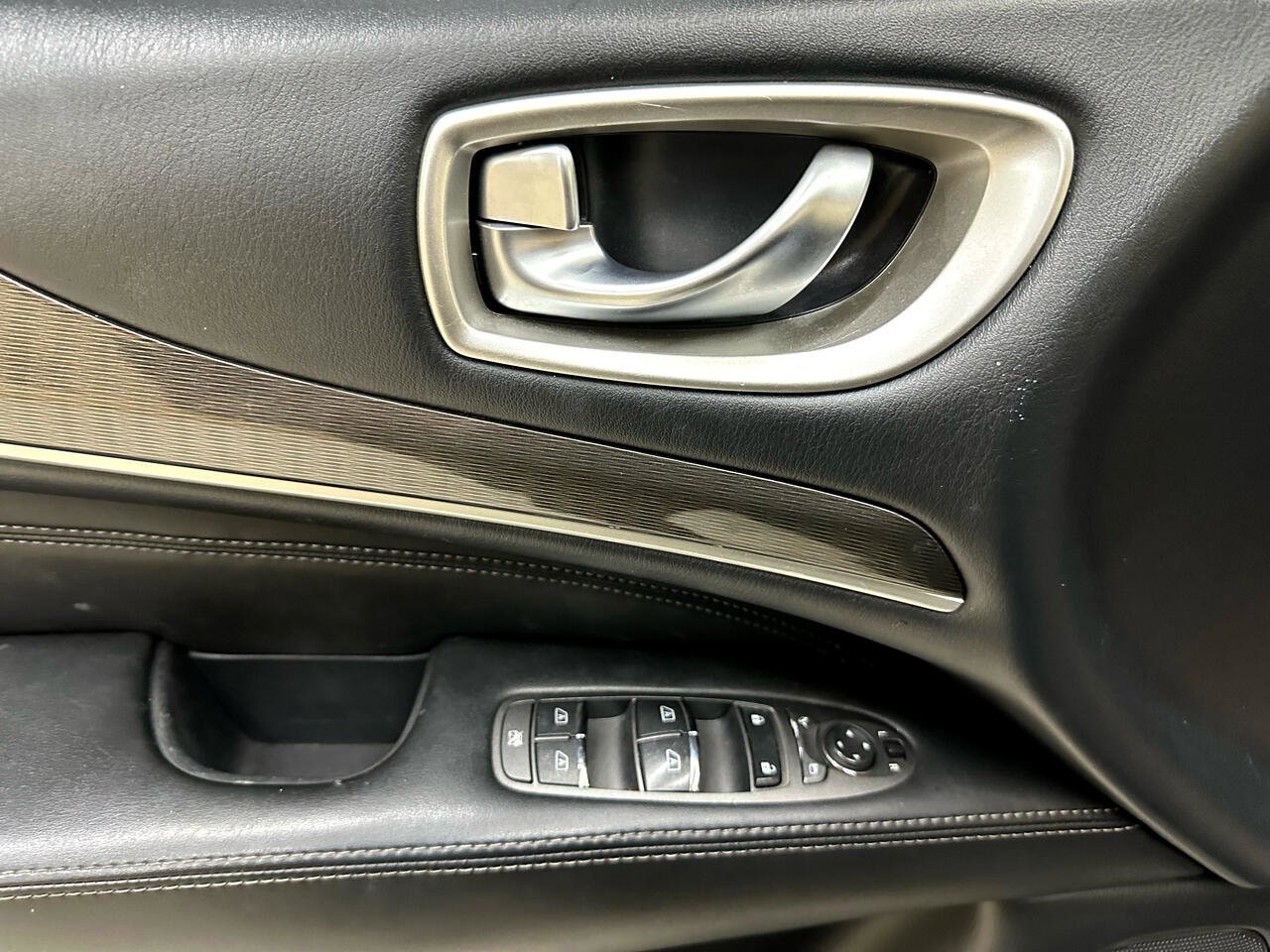 Used 2018 INFINITI QX60 Luxe image 19