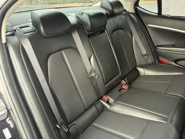 Used 2023 Genesis G70 2.0T RWD image 31