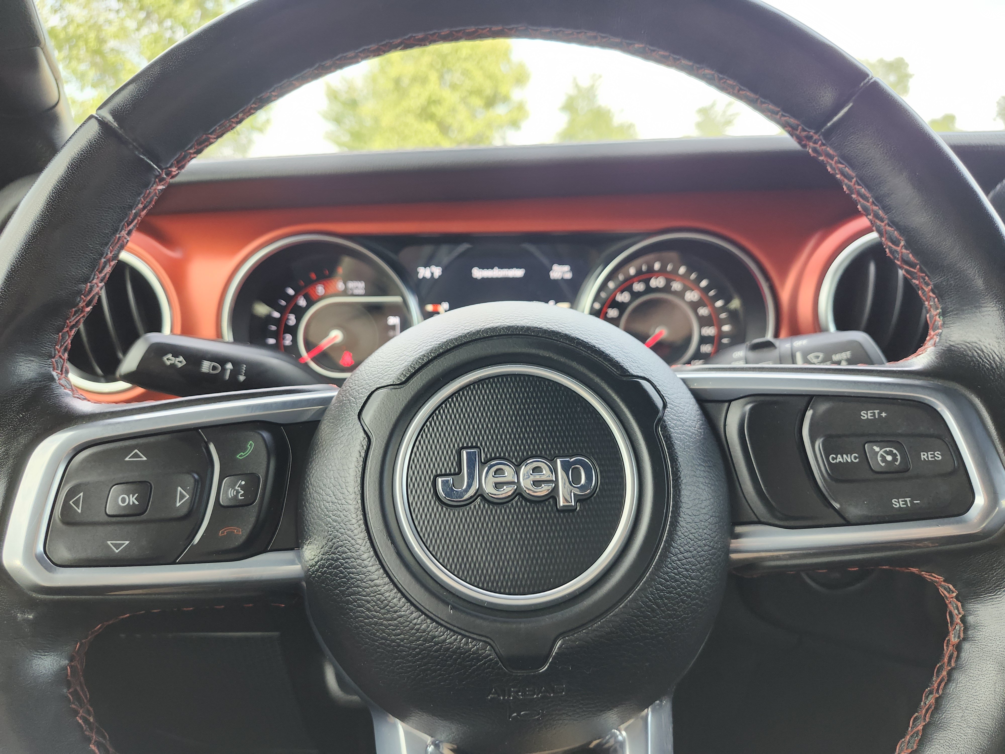 Used 2021 Jeep Wrangler Unlimited Rubicon AWD/4WD image 28