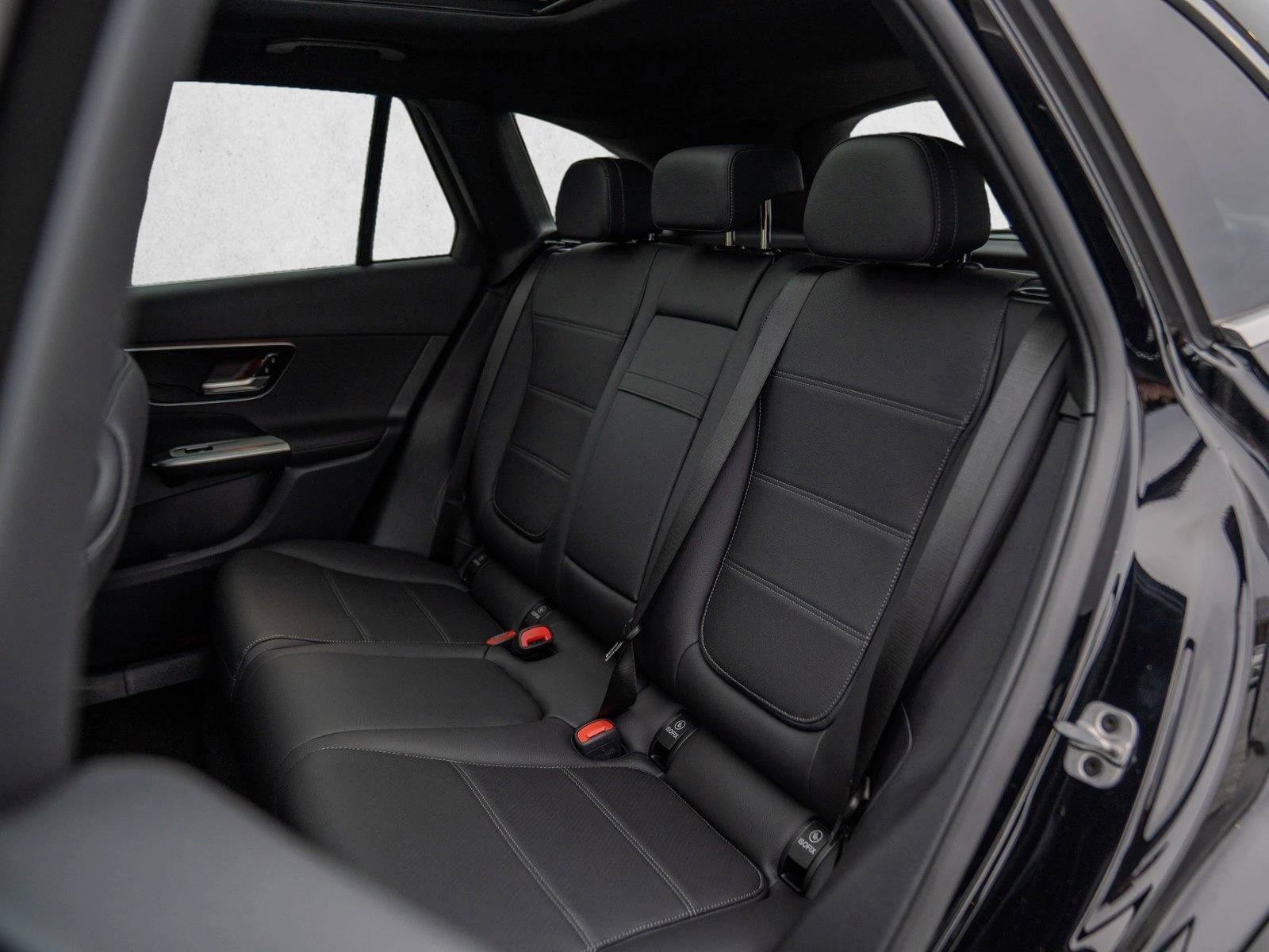 New 2026 Mercedes-Benz GLC 300 4MATIC image 15
