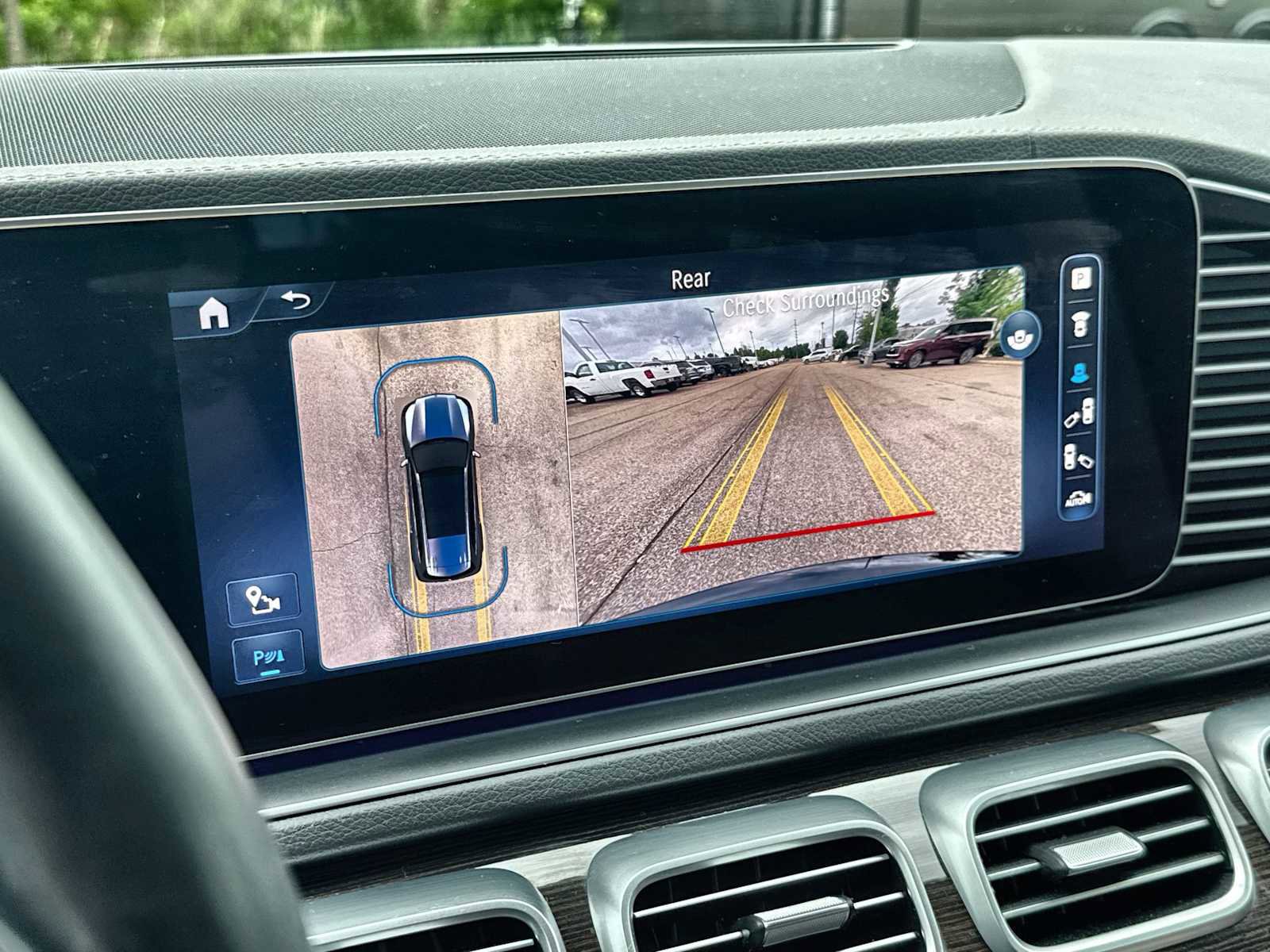 Certified 2024 Mercedes-Benz GLS 450 4MATIC image 27
