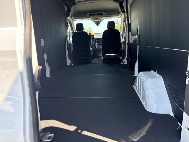 New 2026 Ford Transit 250 148 Medium Roof RWD image 11