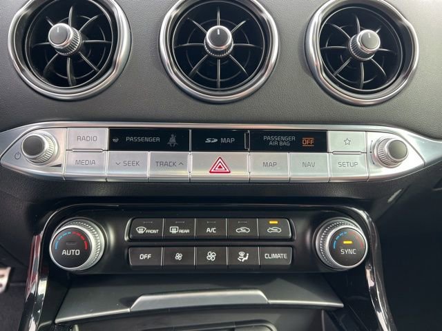 Used 2018 Kia Stinger GT2 image 20