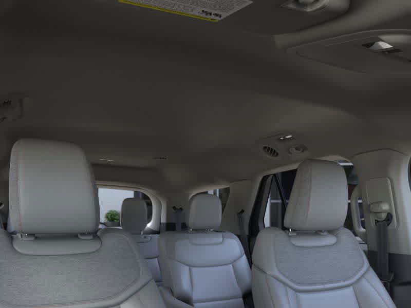 New 2026 Ford Explorer Active w/ Active Comfort Package RWD image 22