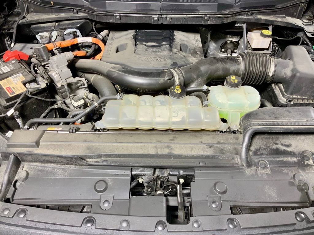 Used 2023 Ford F150 XL w/ XL Chrome Appearance Package image 7