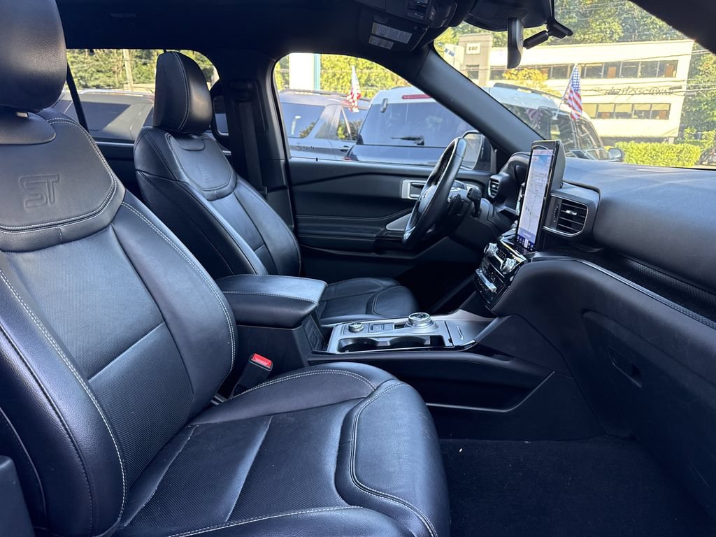 Used 2023 Ford Explorer ST w/ Equipment Group 401A AWD/4WD image 26