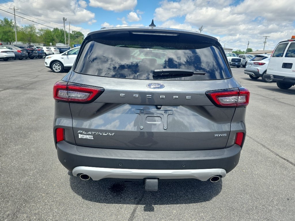 Used 2025 Ford Escape Platinum w/ Class II Trailer Tow Package AWD/4WD image 7