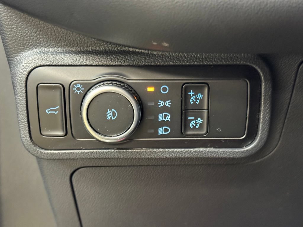 Used 2025 Ford Explorer ST-Line w/ ST-Line Street Pack AWD/4WD image 30
