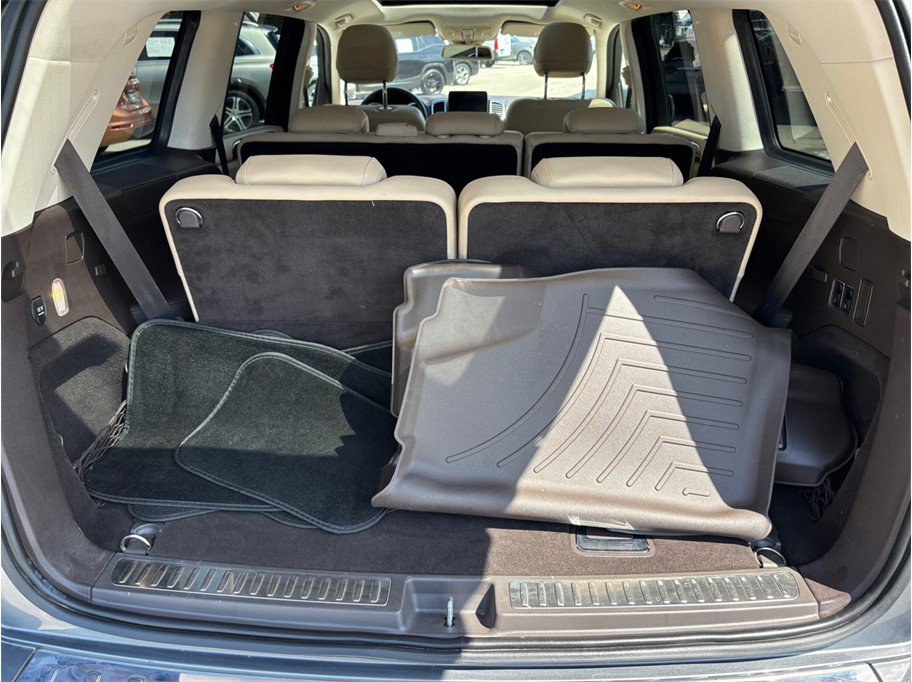 Used 2018 Mercedes-Benz GLS 450 4MATIC image 51