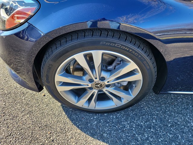 Used 2020 Mercedes-Benz C 300 Sedan image 5