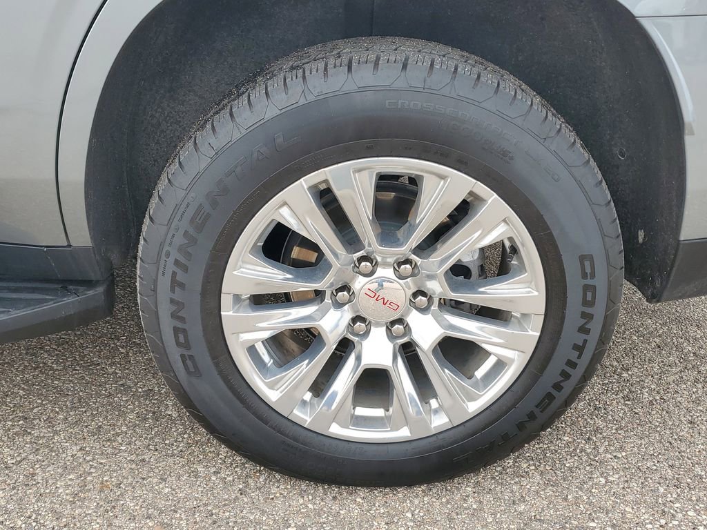 Used 2025 GMC Yukon Denali image 5