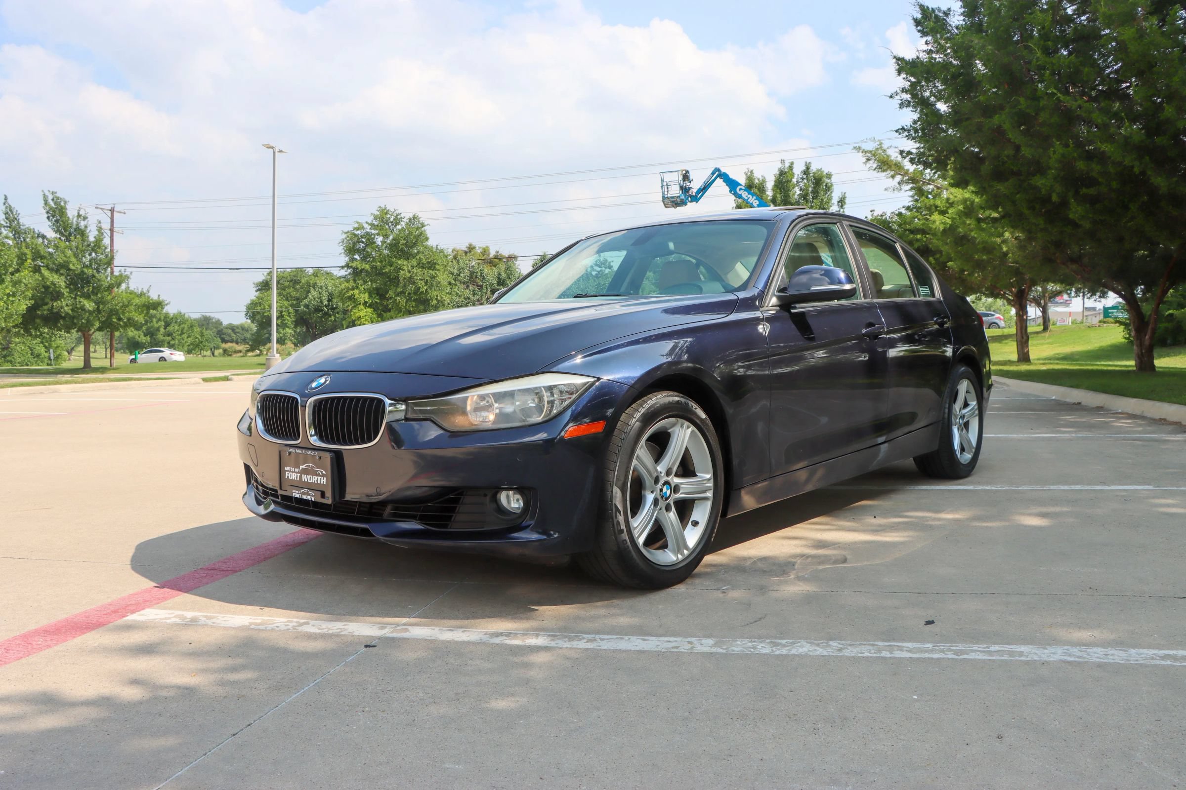 Used 2014 BMW 328i Sedan RWD image 3