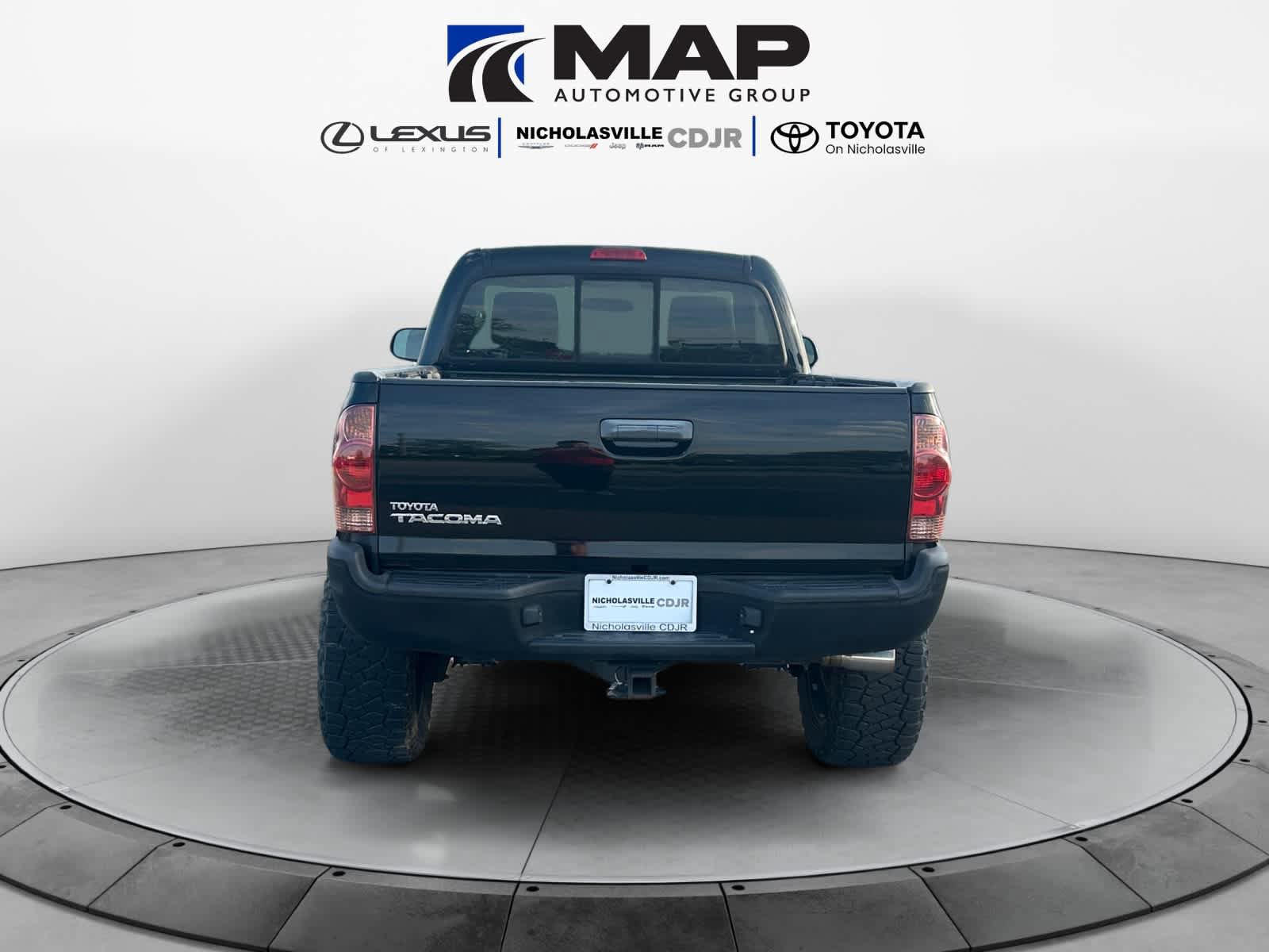 Used 2013 Toyota Tacoma 4x4 Regular Cab image 4