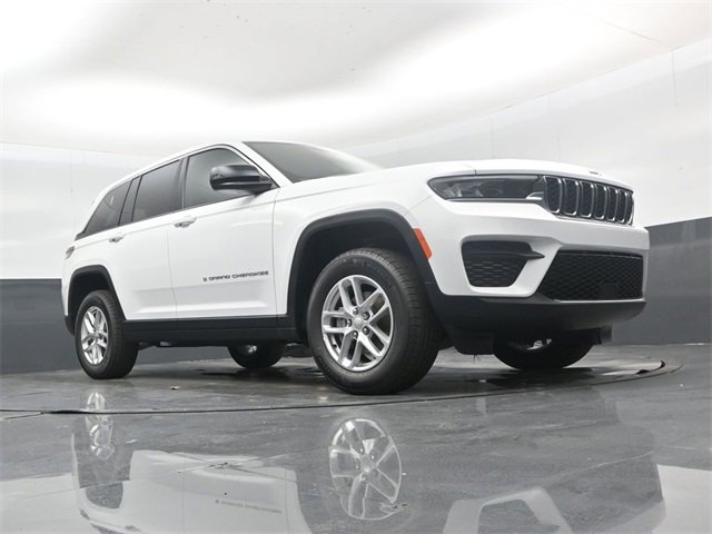 New 2025 Jeep Grand Cherokee Laredo X image 40
