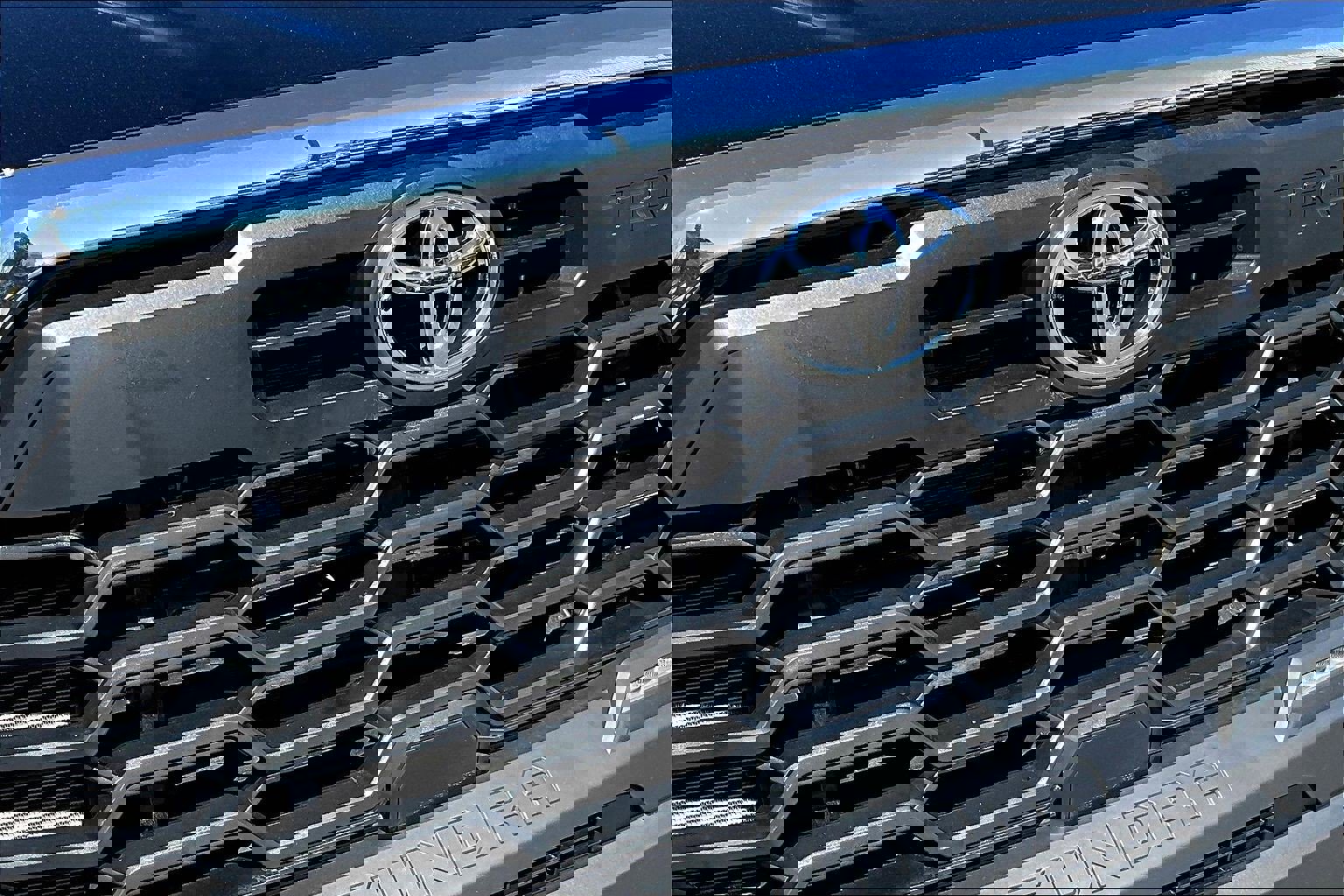 Used 2023 Toyota Tundra SR5 w/ TRD Off-Road Package image 24