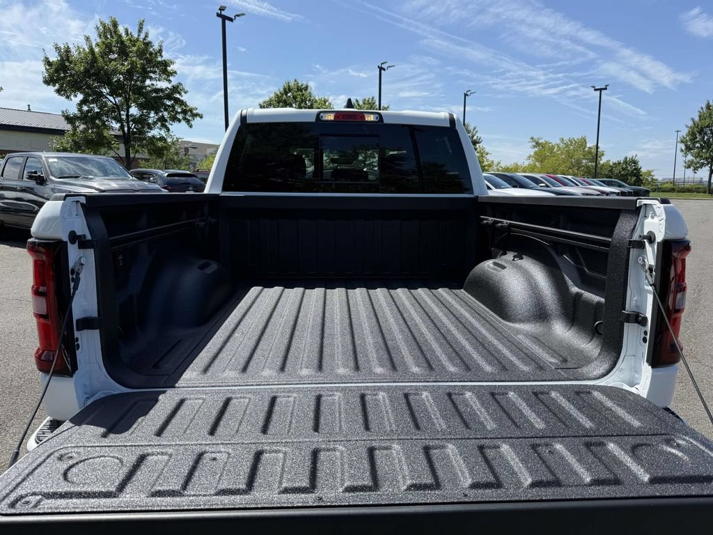 New 2026 RAM 1500 Big Horn AWD/4WD image 36