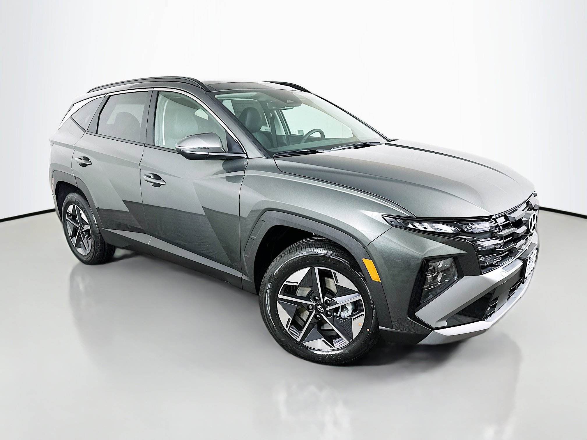 New 2025 Hyundai Tucson SEL