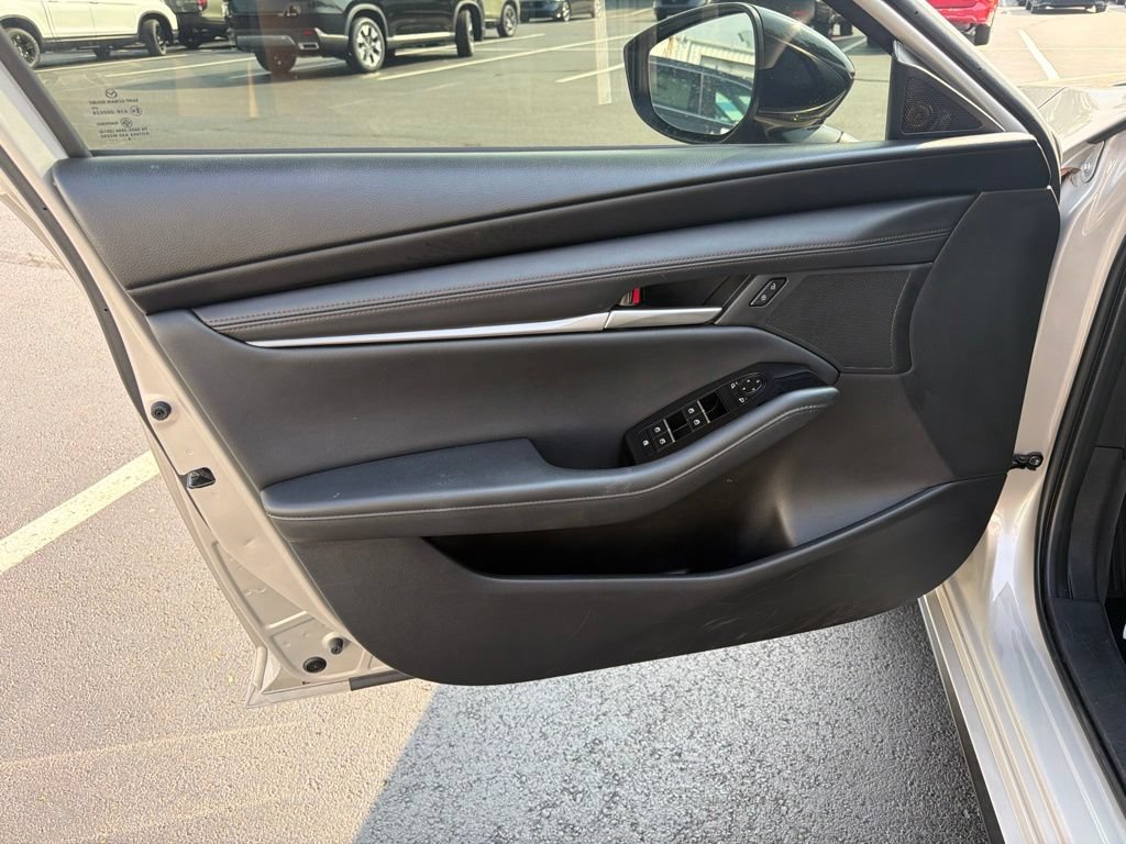 Used 2024 MAZDA MAZDA3 s FWD image 17