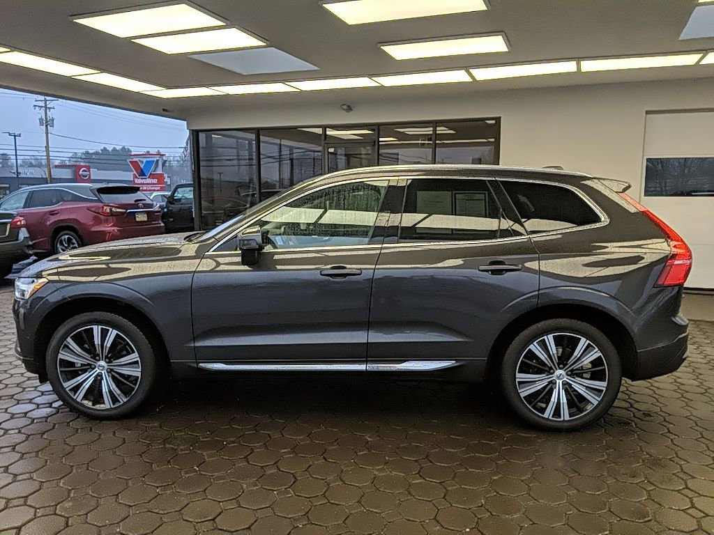 Used 2022 Volvo XC60 B5 Inscription w/ Advanced Package image 10