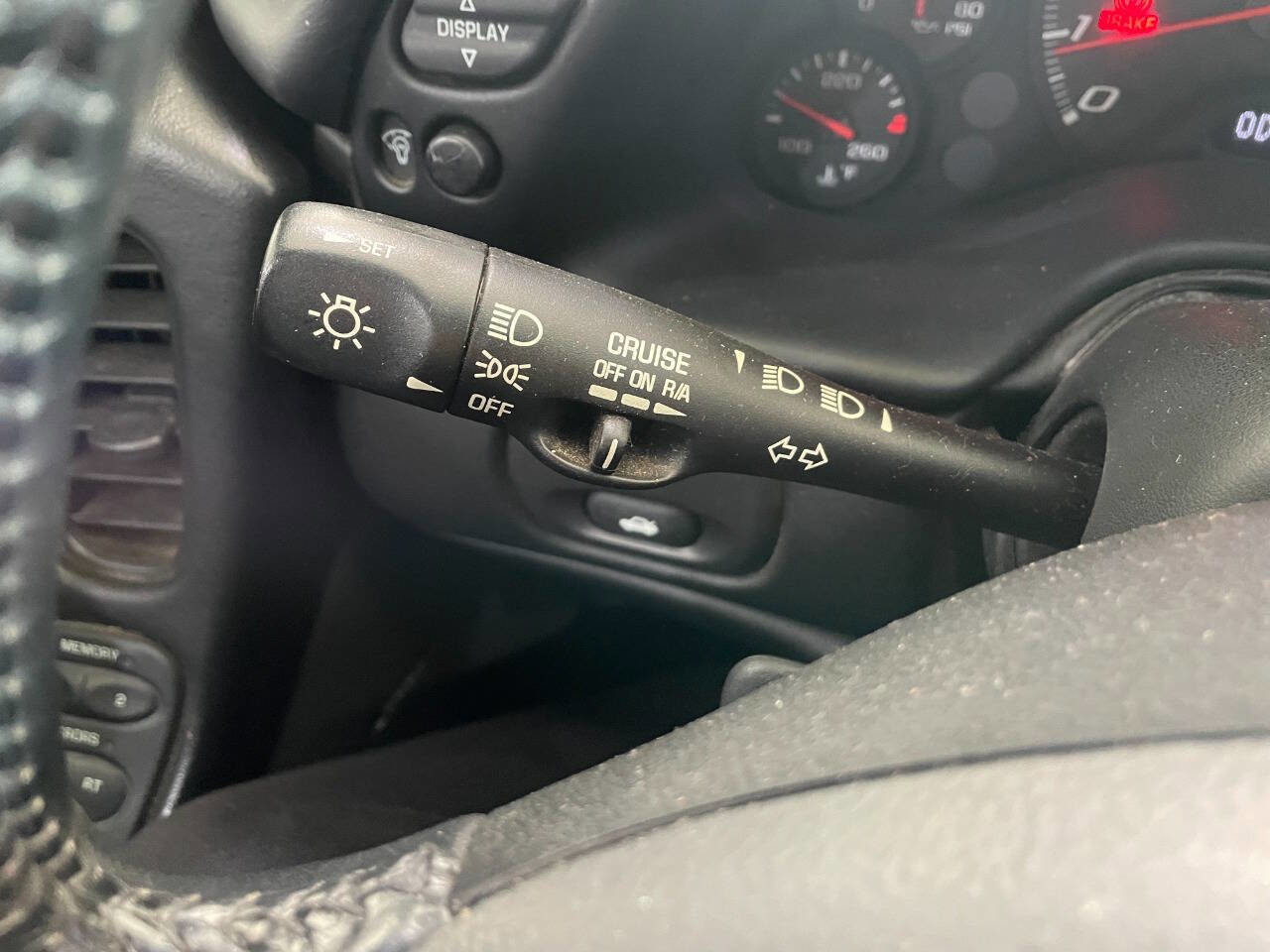 Used 2004 Chevrolet Corvette Z06 w/ Memory Package image 26