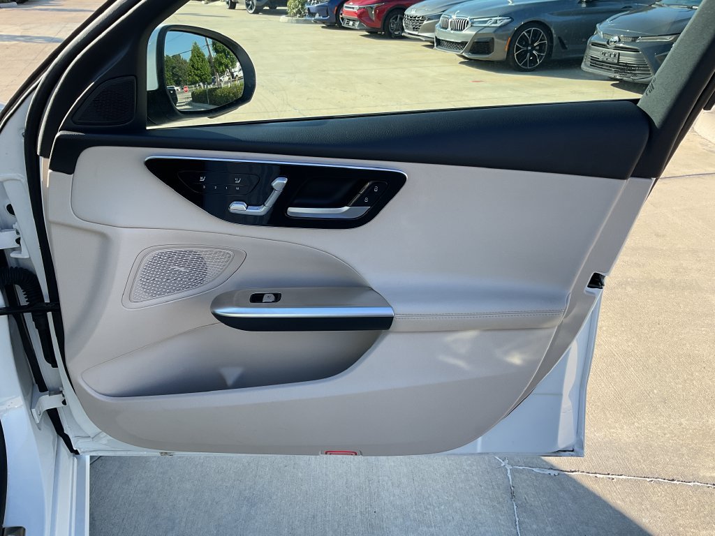Used 2024 Mercedes-Benz C 300 Sedan image 17