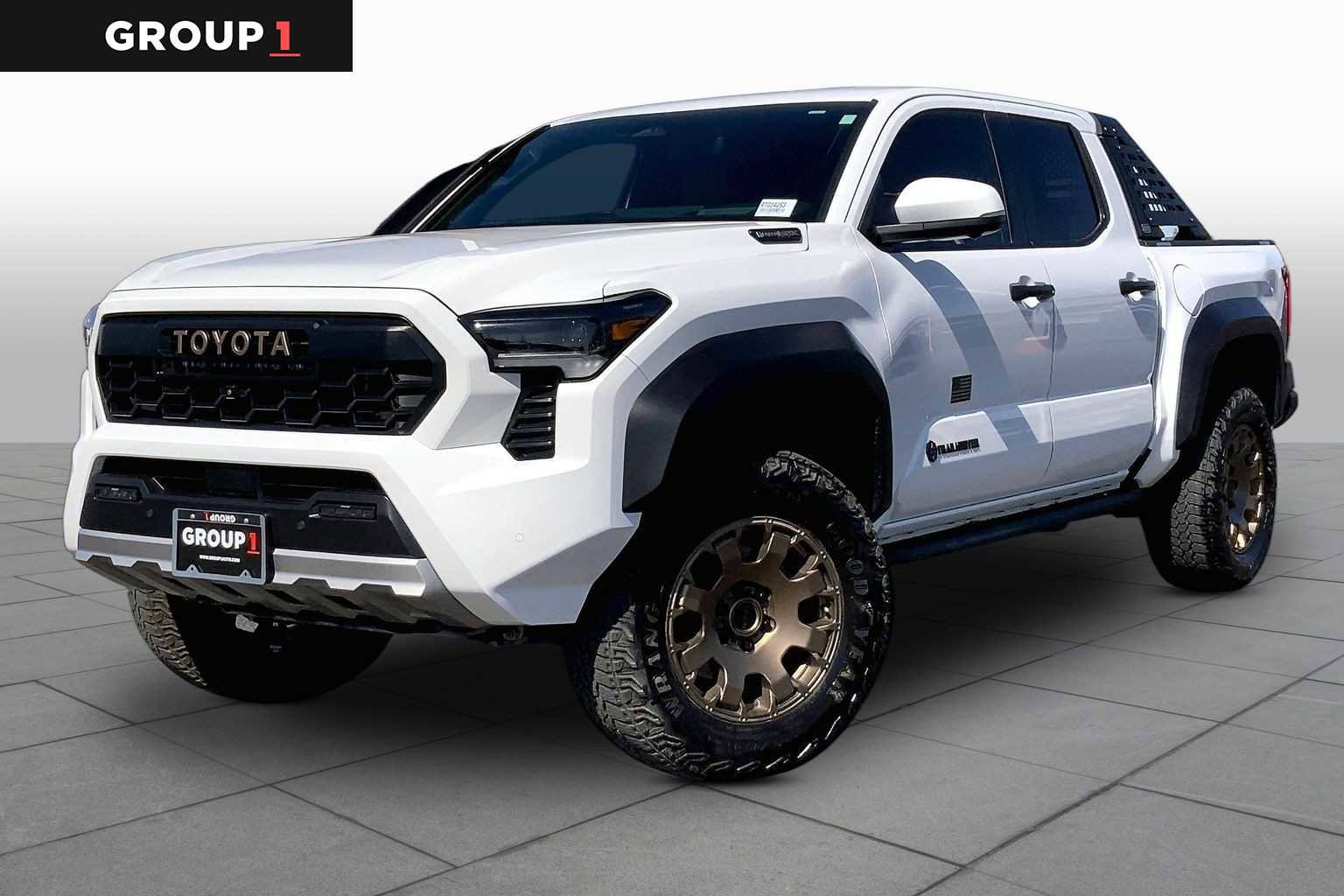 Used 2024 Toyota Tacoma 4x4 Double Cab Hybrid image 1