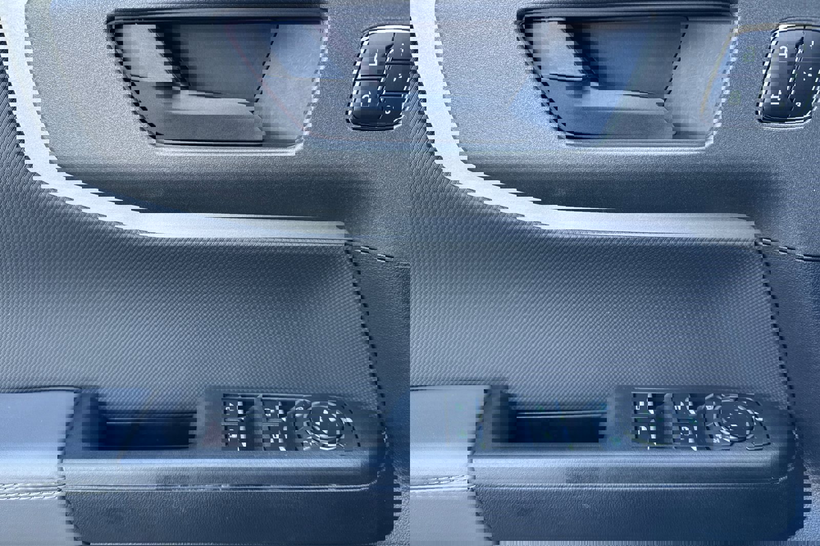 Certified 2025 Ford Bronco Sport Badlands image 12