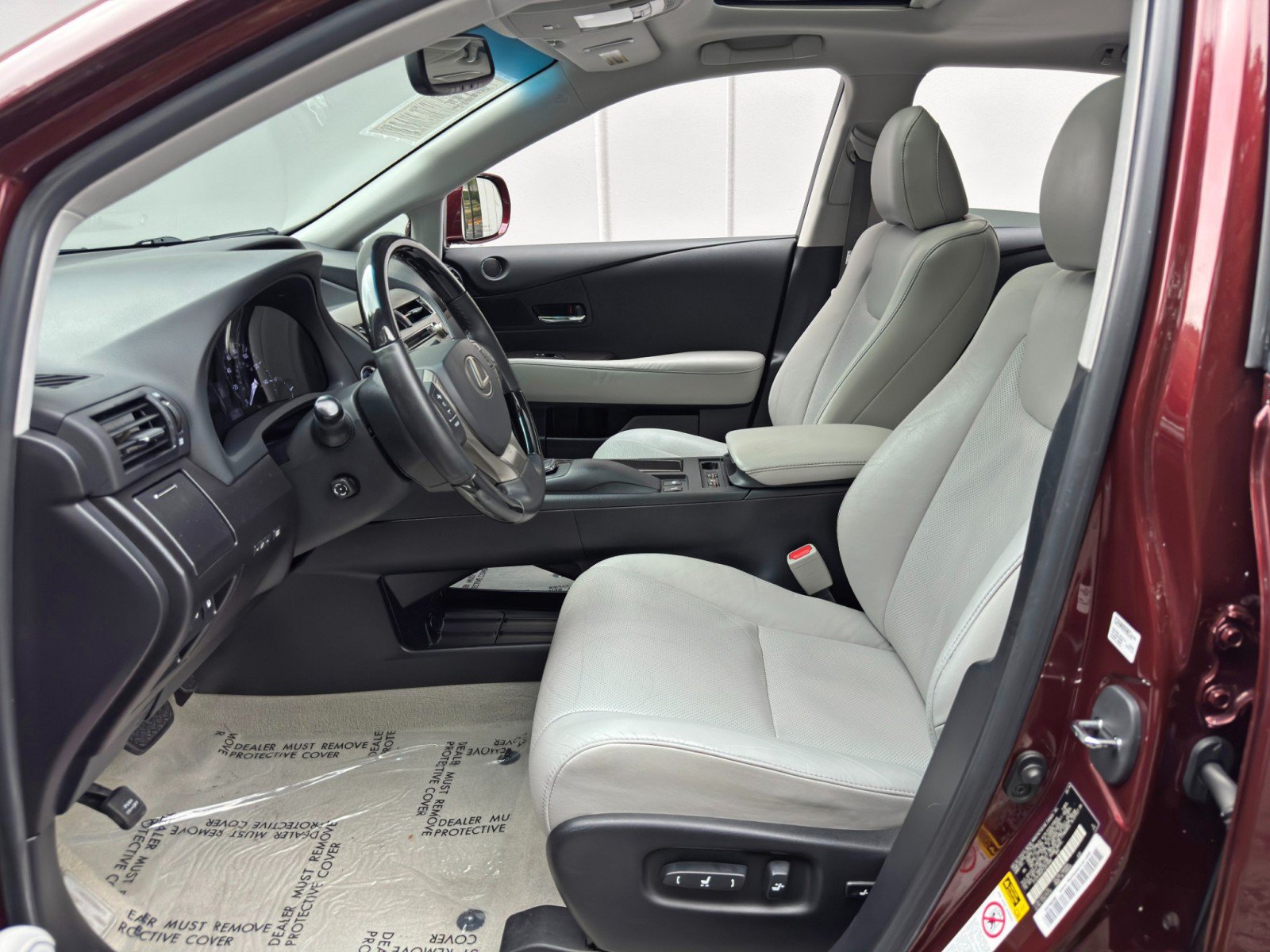 Used 2015 Lexus RX 450h FWD image 16