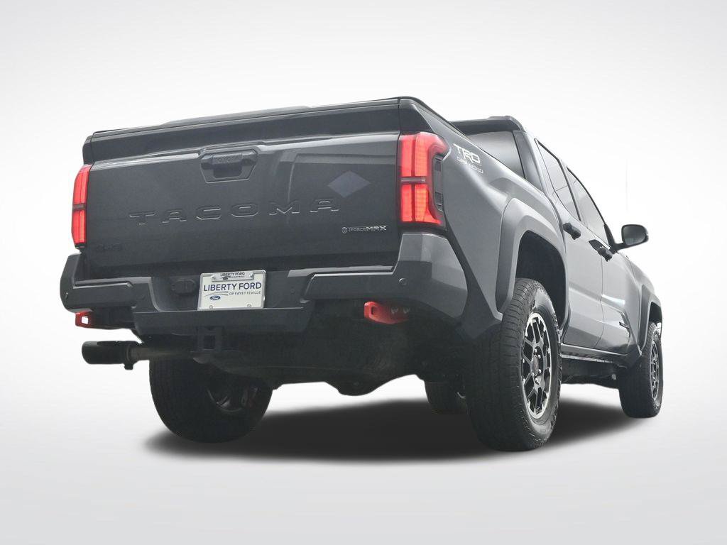 Used 2025 Toyota Tacoma TRD Off-Road w/ TRD Off Road Upgrade Package AWD/4WD image 45