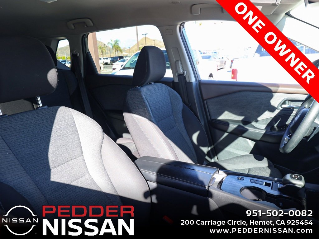 Used 2023 Nissan Rogue SV image 21