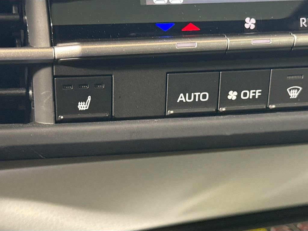 Certified 2026 Toyota Sienna XSE AWD/4WD image 19