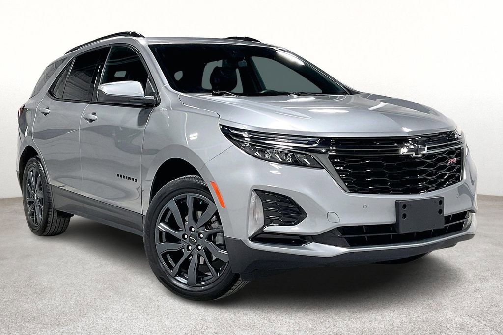 Used 2023 Chevrolet Equinox RS image 1