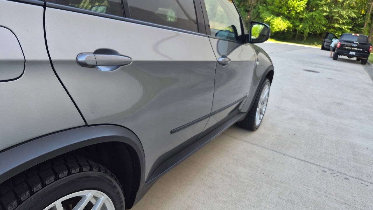 Used 2011 BMW X5 xDrive35i AWD/4WD image 23