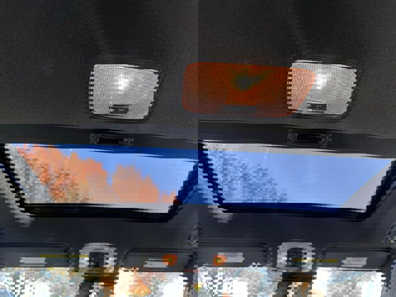 Certified 2024 Hyundai Elantra Limited image 19