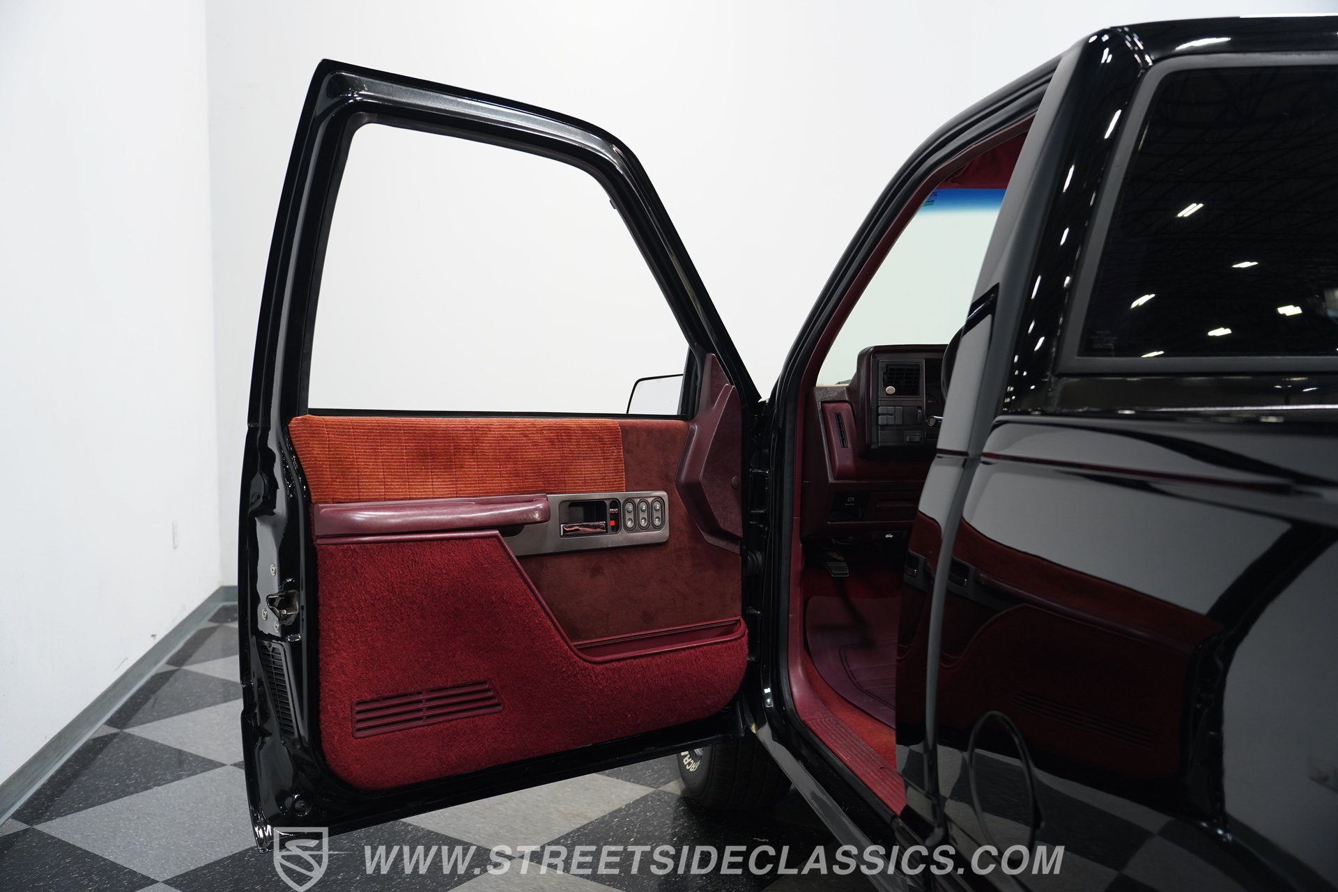 Used 1990 Chevrolet Silverado 1500 454 SS image 35