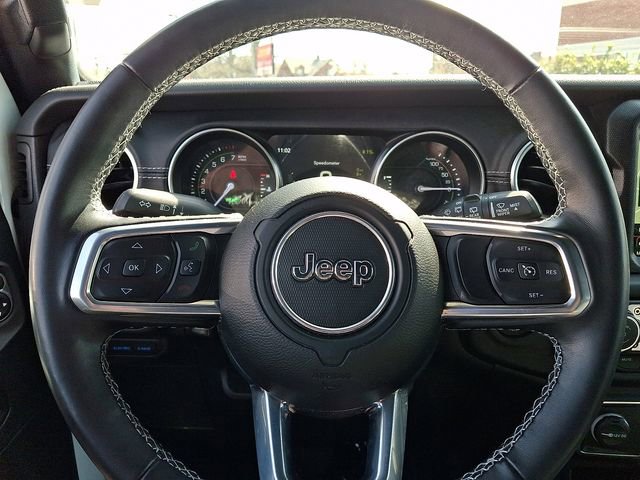 Used 2022 Jeep Wrangler Unlimited Sahara w/ Cold Weather Group AWD/4WD image 20