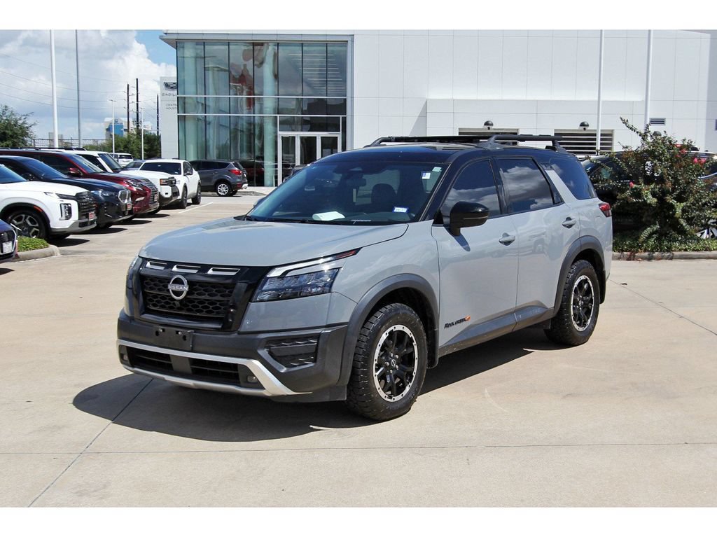 Used 2024 Nissan Pathfinder Rock Creek AWD/4WD image 3