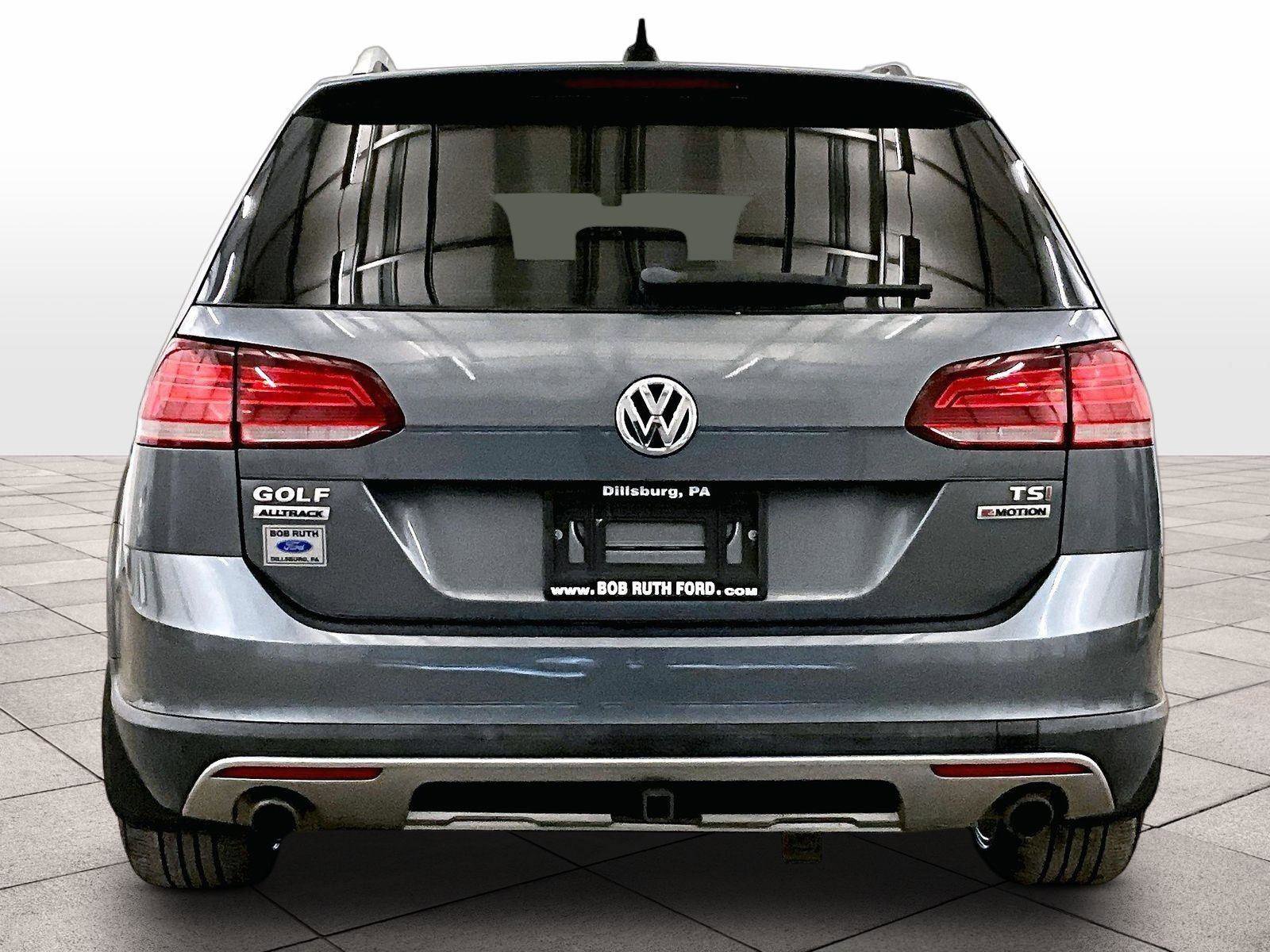 Used 2018 Volkswagen Golf Alltrack AWD/4WD image 5