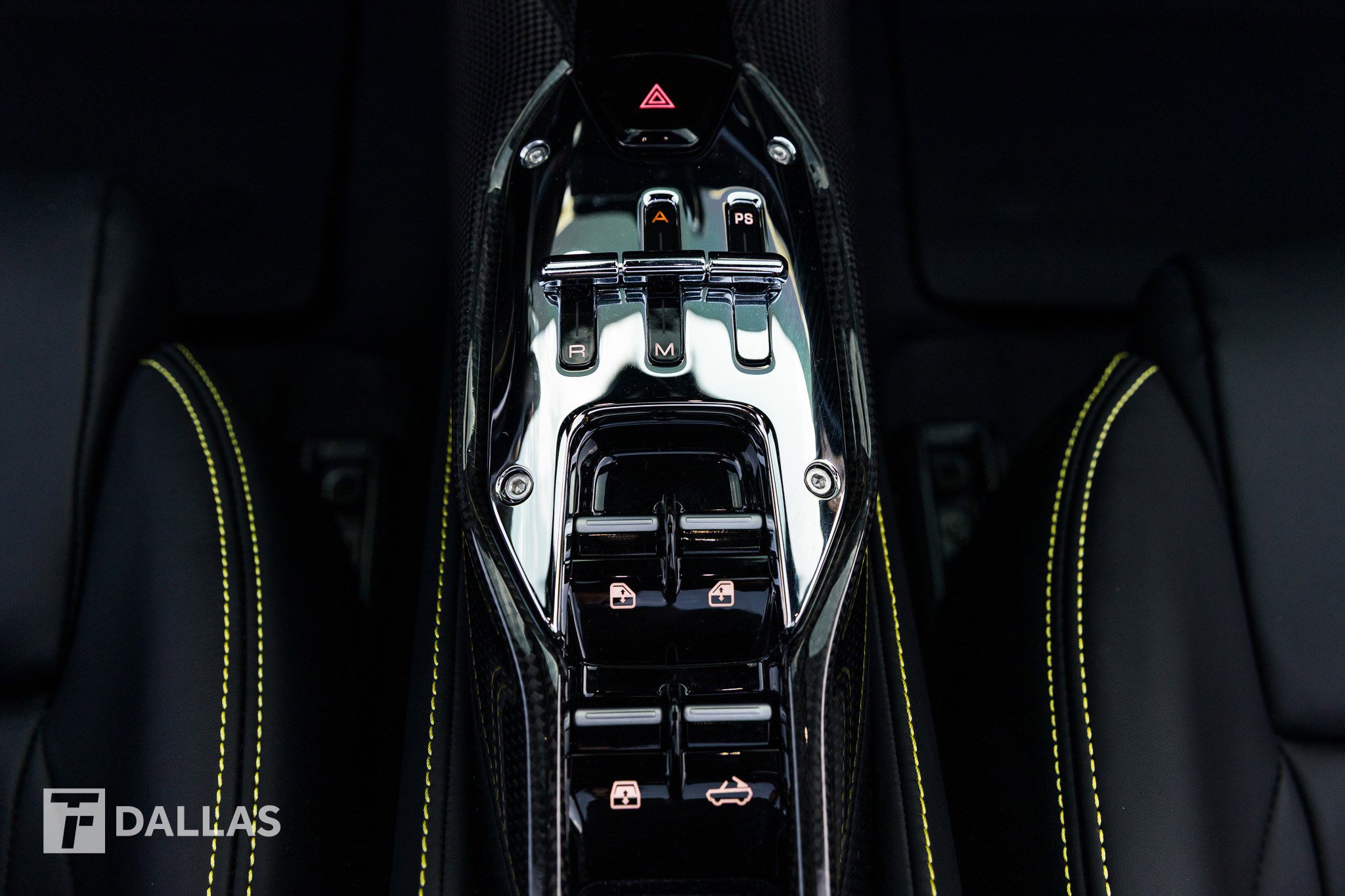 Used 2025 Ferrari SF90 Spider Spider image 33