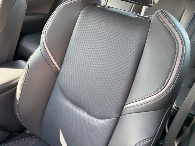 Used 2025 Toyota Prius Limited FWD image 19