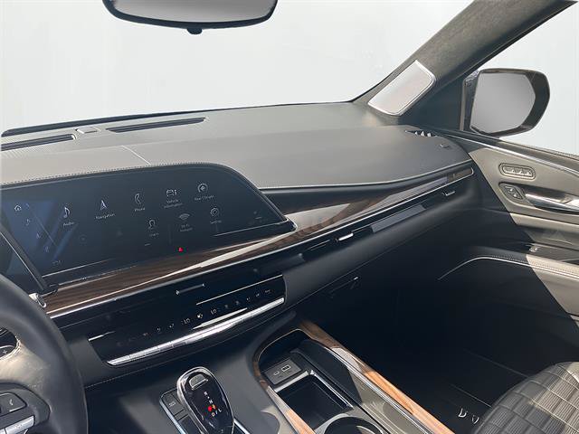 Certified 2023 Cadillac Escalade Sport Platinum AWD/4WD image 15