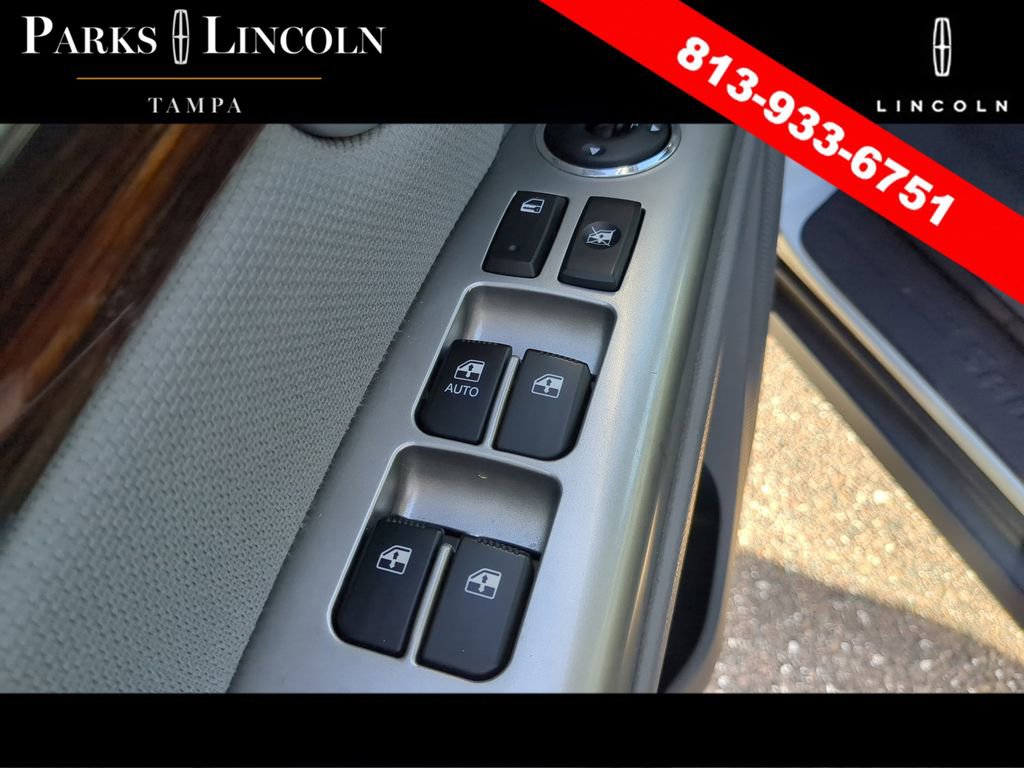 Used 2012 Hyundai Santa Fe GLS image 15