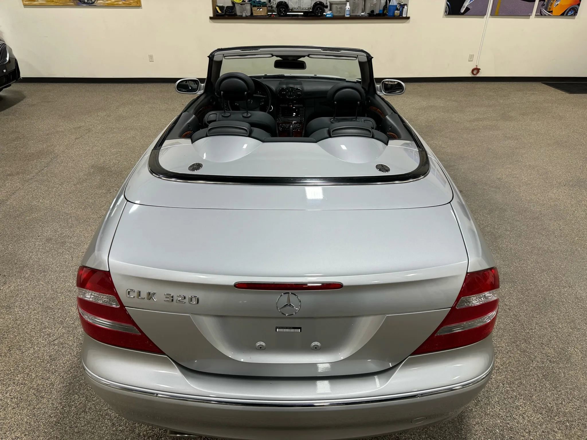 Used 2005 Mercedes-Benz CLK 320 Cabriolet image 40