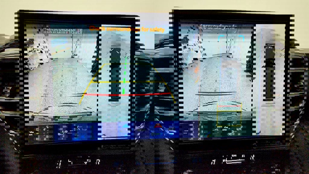 Used 2024 Toyota Sequoia Platinum image 18