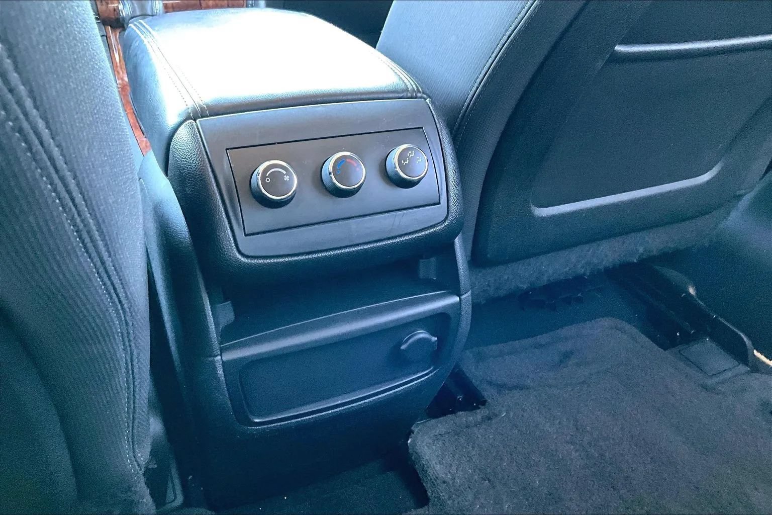Used 2013 Chevrolet Traverse LT AWD/4WD image 10